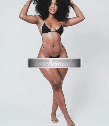 Girl Bellissima Amabile  Pavia