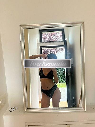 Girl Esplosiva Maestra  Savona