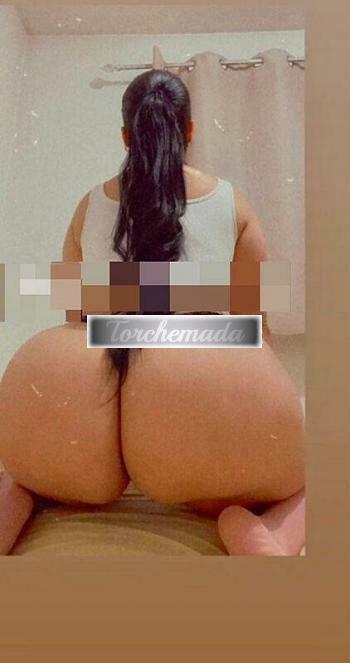 Girl Regina del Pompino  Novara