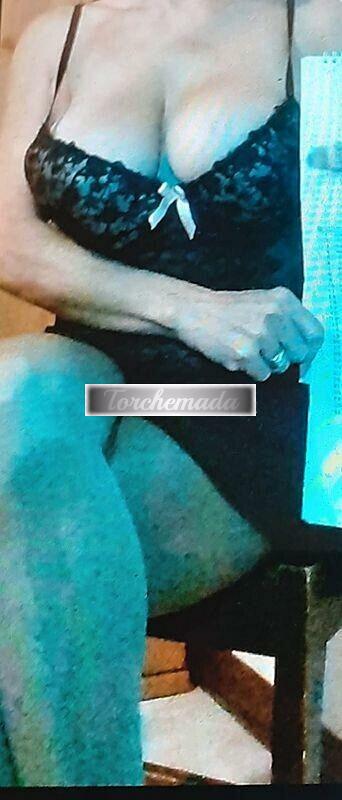 Girl Calda Amabile  Reggio Emilia