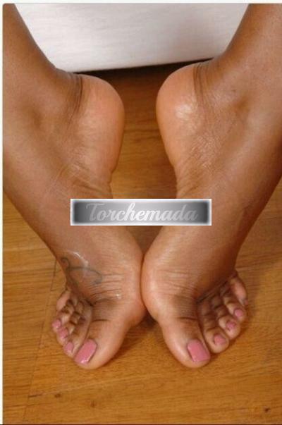 Girl Io apro le gambe e tu fai il resto  Isernia