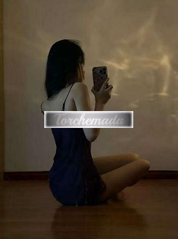 Girl Zoccola giapponese  Vercelli