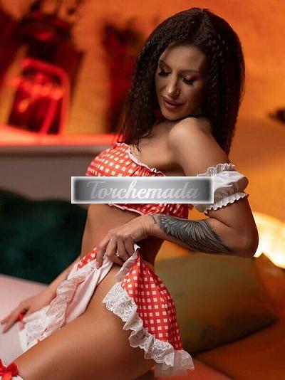 Girl Piccantissima Amabile  Como