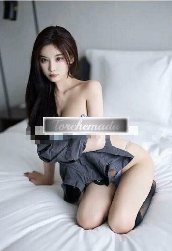 Girl Felina Amabile  Bolzano