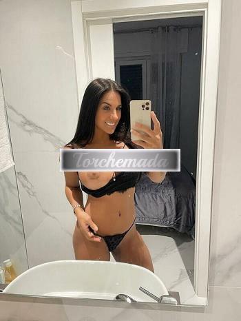 Girl Trasgressiva Attrice  Crotone