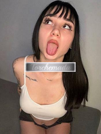 Girl Felina Girl  Verona