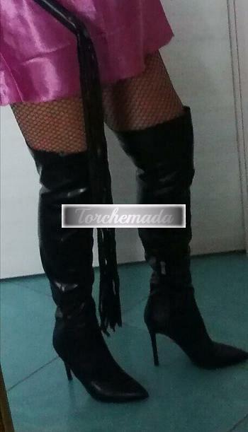 Girl Bellissima Studentessa  Latina