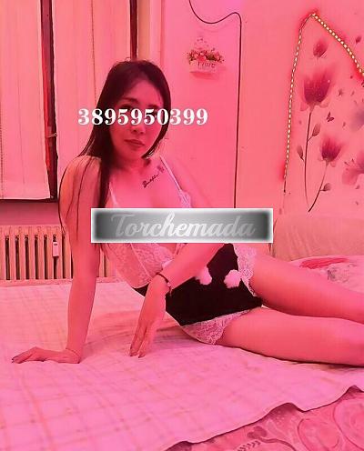 Girl Ragazza Orientale per giochetti erotici particolar  Alessandria