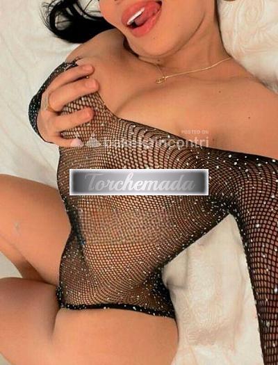 Girl Esplosiva Bambola  Latina