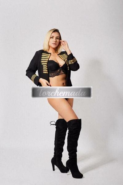 Girl Se vuoi puoi avermi  Bolzano