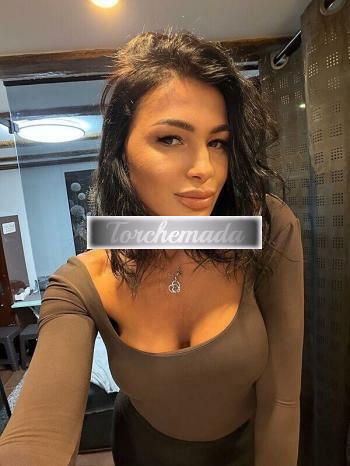 Girl Felina Modella  Bologna