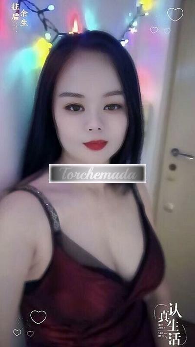 Girl Due culi da trombare  Biella