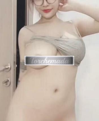 Girl Puttanella orientale  Novara