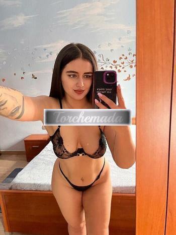 Girl Calda Femmina  Bolzano