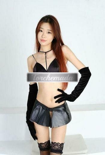 Girl Golosa dalla Corea  Latina