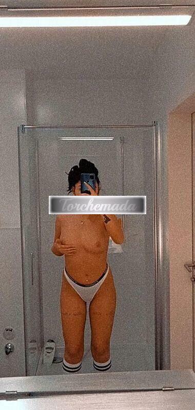 Girl Calda Ragazza  Rimini