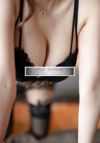 Girl Bellissima Studentessa  Como