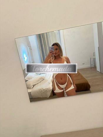 Girl Trasgressiva Amabile  Avellino