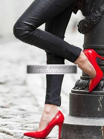 Girl Trasgressiva Coinvolgente  Novara