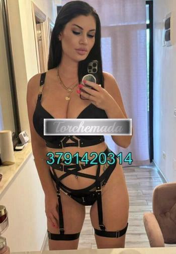 Girl Strepitosa Bambola  Savona