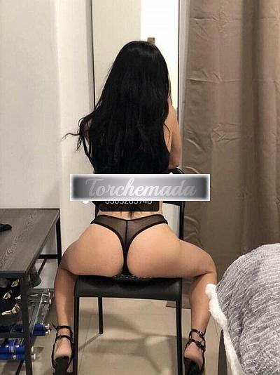 Girl Strepitosa Sirena  Pisa