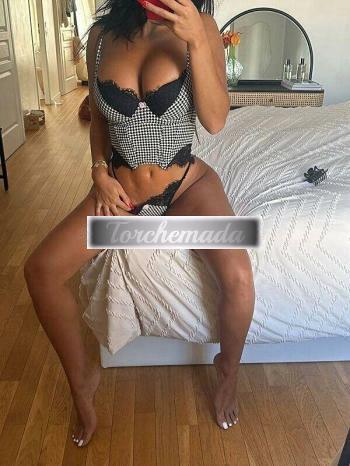 Girl Felina Femmina  Udine