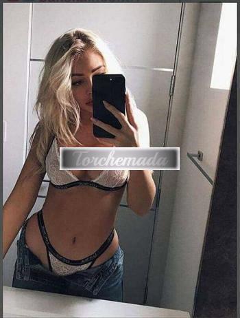 Girl Strepitosa Graziosa  Macerata