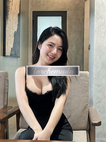 Girl Bellissima Coinvolgente  Bari