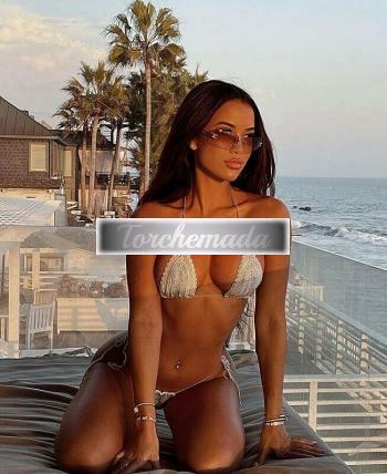 Girl Esplosiva Sirena  Novara