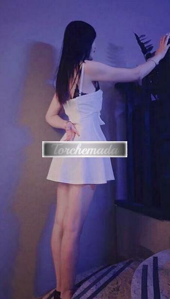 Girl Golosa dalla Corea  Latina