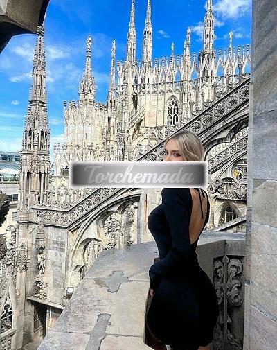 Girl Strepitosa Attrice  Milano