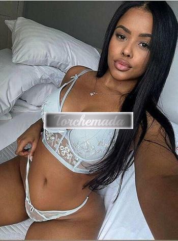 Girl Bellissima Bambola  Brindisi