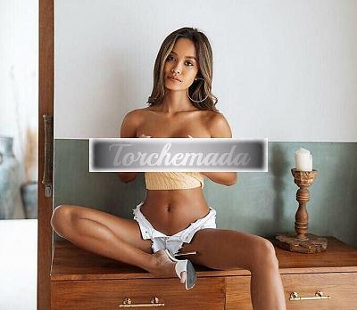 Girl La gente dice che sono una maialina  La Spezia