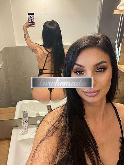 Girl Bellezza ed eleganza  Bolzano