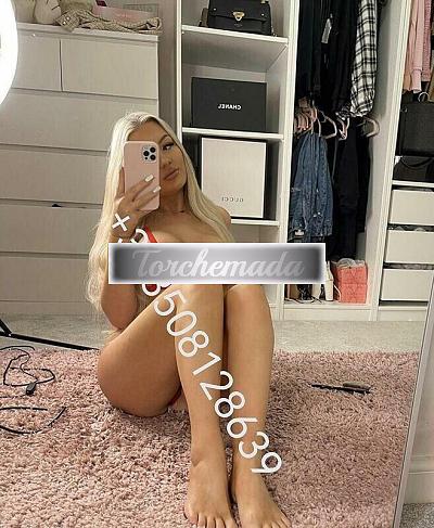 Girl Felina Amabile  Varese