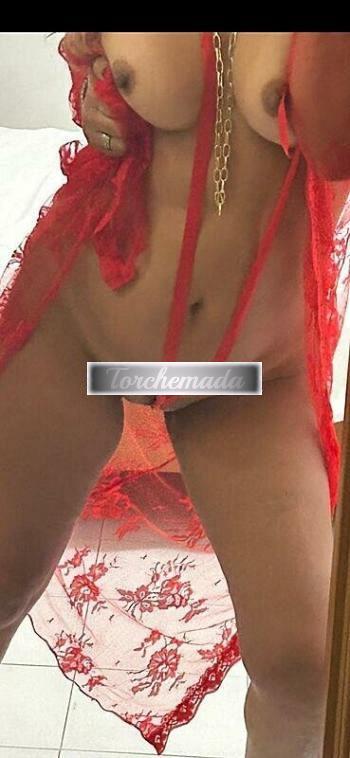 Girl Jasmine  Lecce