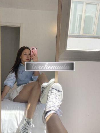 Girl Esplosiva Esibizionista  Livorno