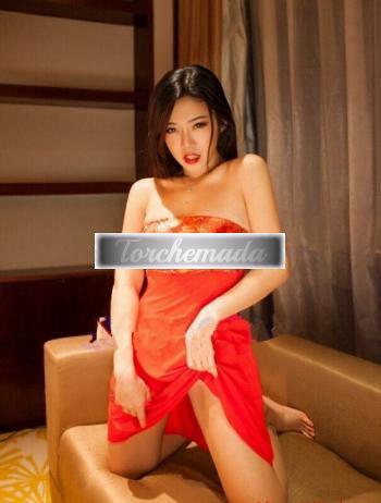 Girl Monella orientale puttana  Monza