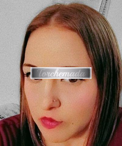 Girl Adoro pompare  Livorno