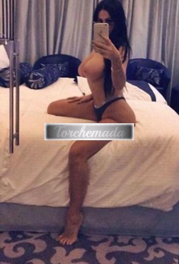 Girl Felina Maestra  Ferrara