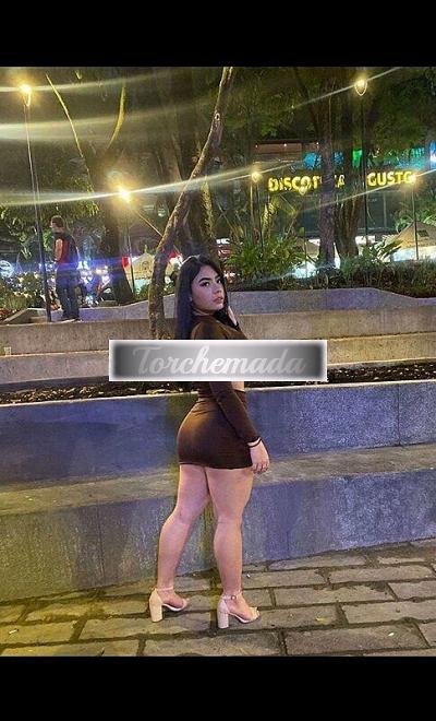 Girl Vogliosa Femmina  Lecce