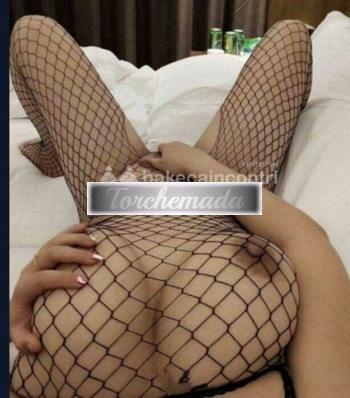 Girl Felina Coinvolgente  Caserta