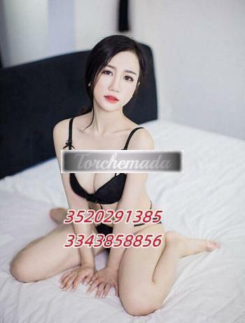 Girl Strepitosa Coinvolgente  Arezzo