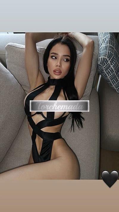 Girl Dea del piacere  Como