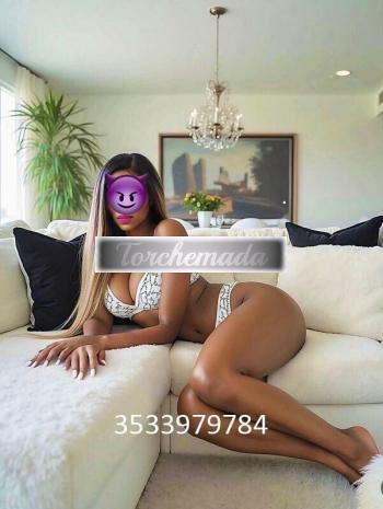 Girl Calda Bambola  Bolzano