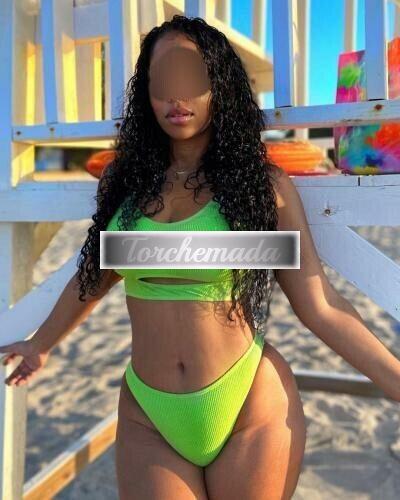 Girl Strepitosa Girl  Macerata