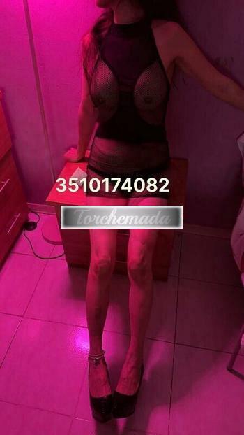 Girl Lingua di Fuoco  Lecco