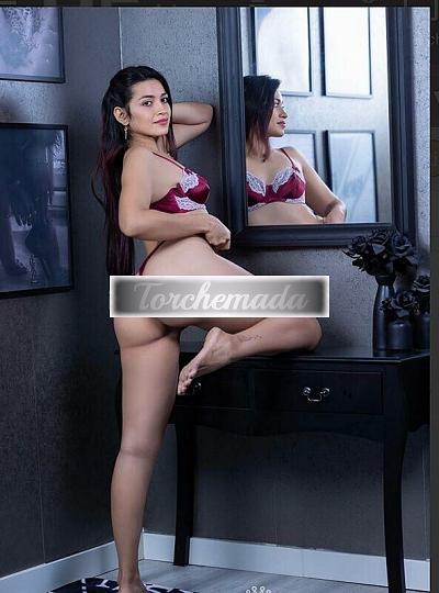 Girl Calda Femmina  Brescia