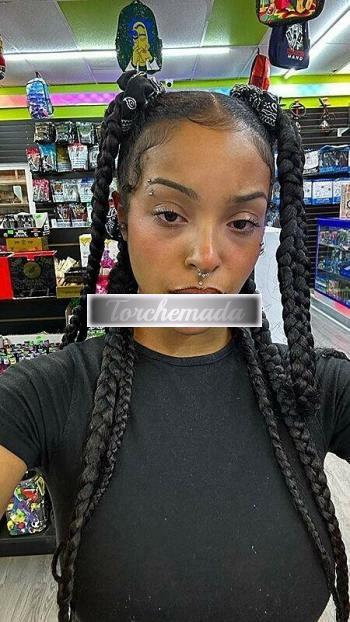 Girl Strepitosa Bambola  Ancona