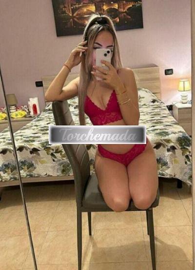 Girl Brava nei giochi particolari  Reggio Emilia